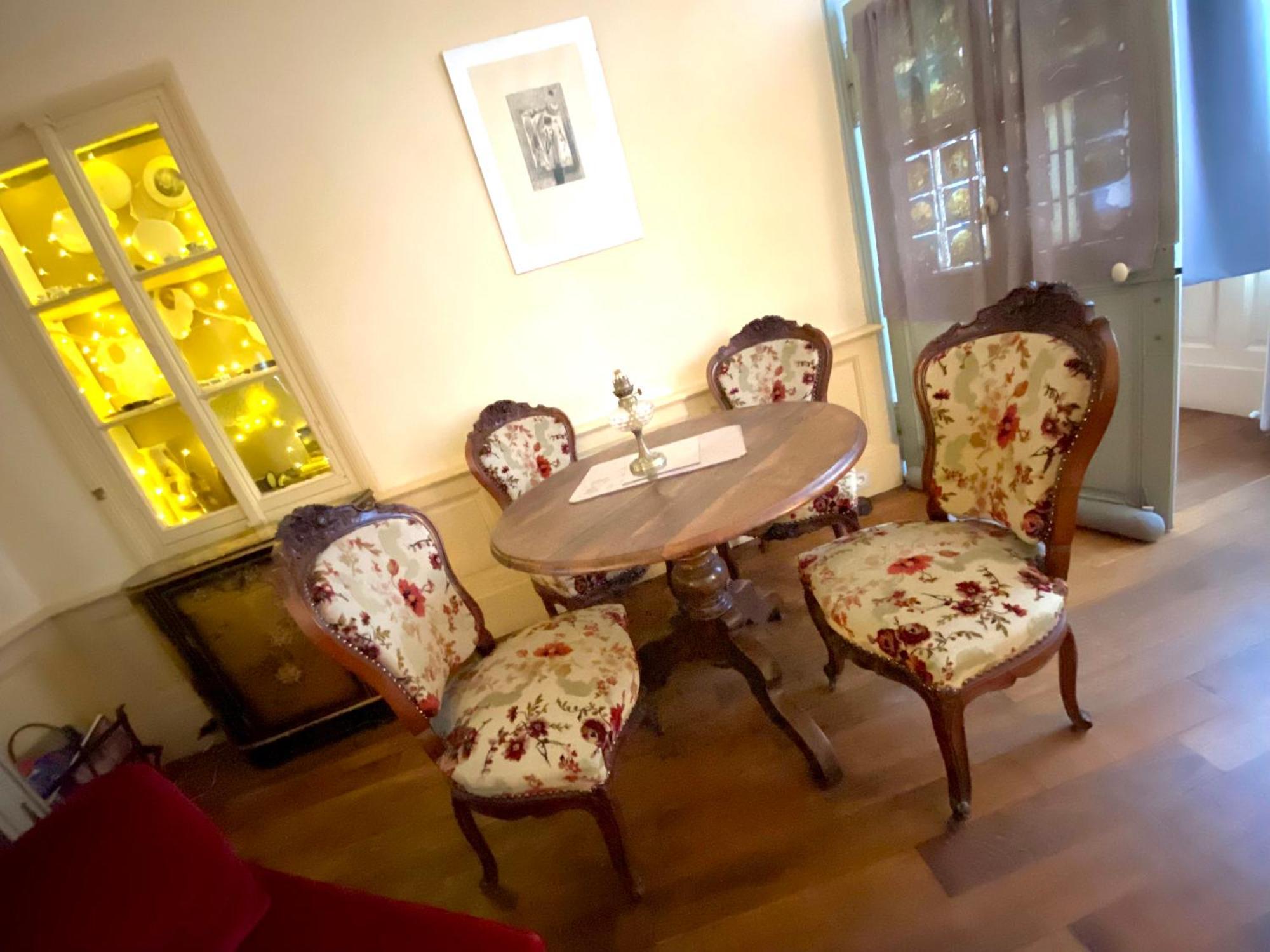 Maison De Noble Nicolas Avallon Bagian luar foto